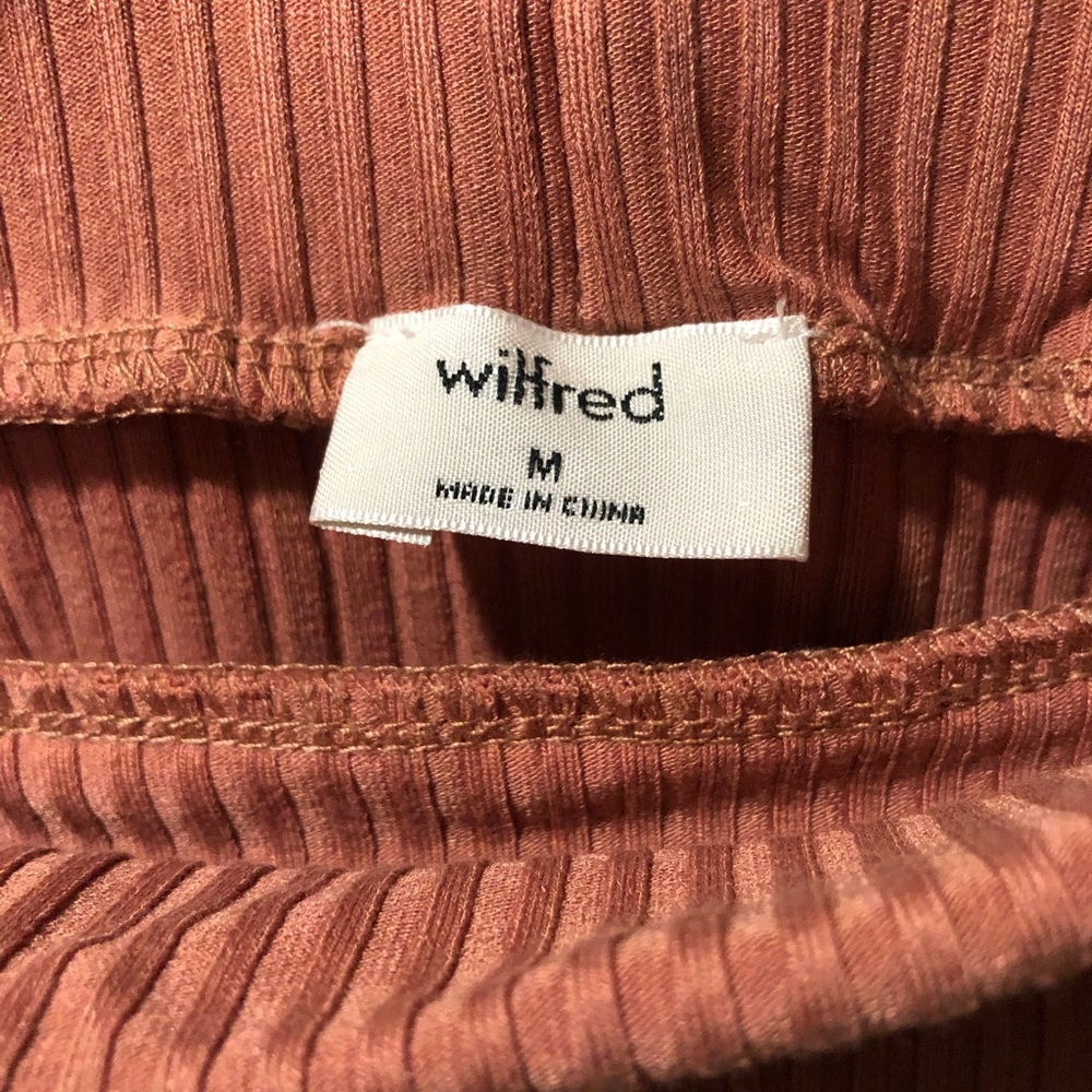 Off Shoulder Ribbed Top - Picture 2 of 2